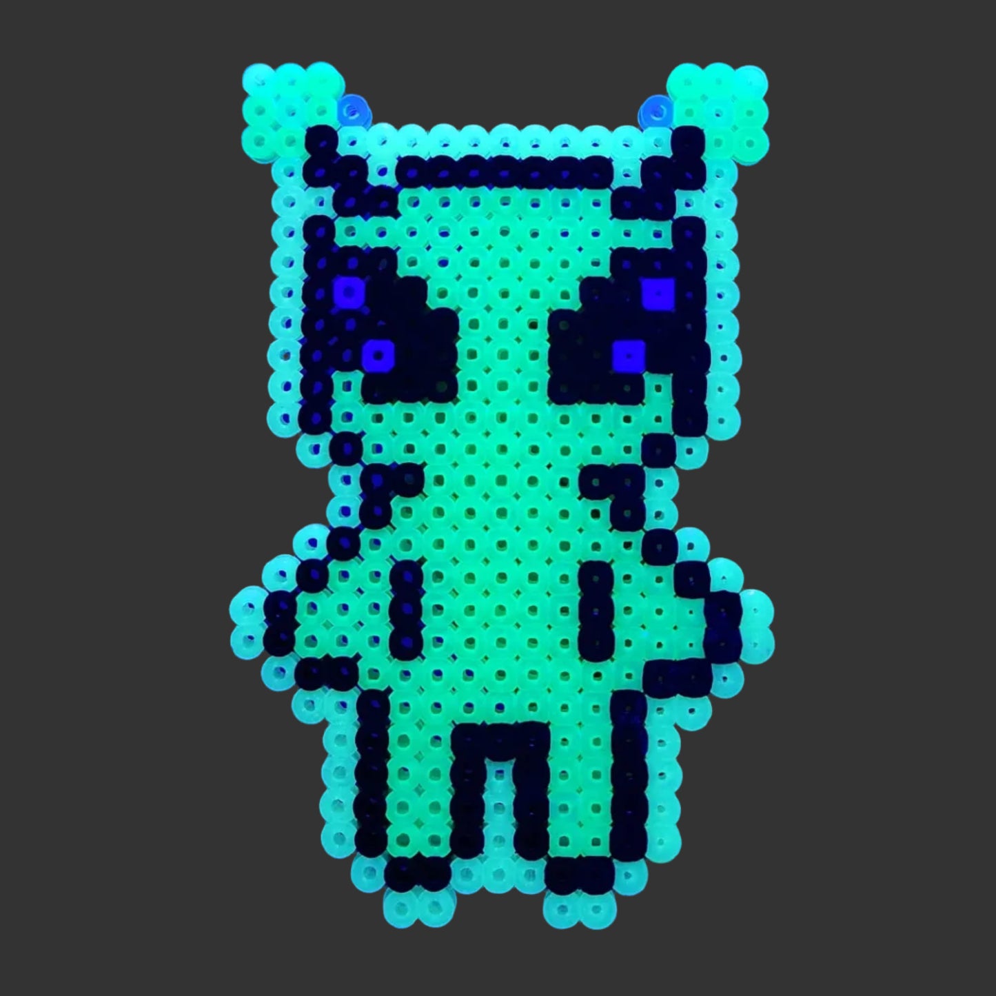 Pixel Art - Neon Aliens